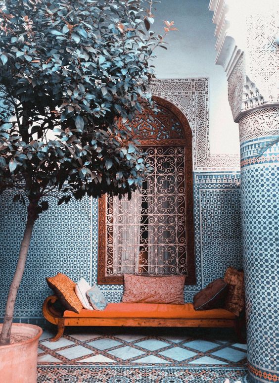 Riad marocain banquette